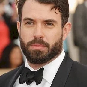 Photo star : Tom  Cullen