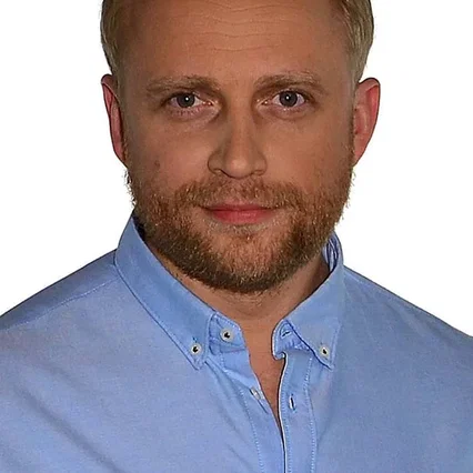  Piotr Adamczyk