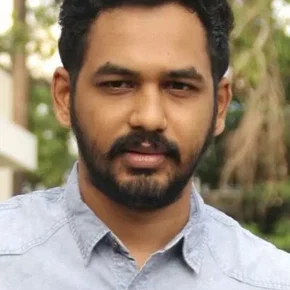 Photo star :  HipHop Tamizha Adhi