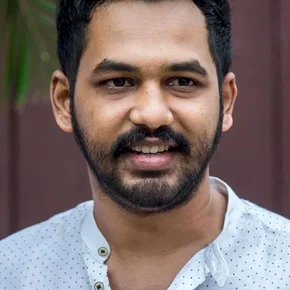 Photo star :  HipHop Tamizha Adhi