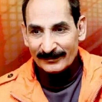  Iftikhar Thakur