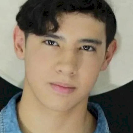  Eduardo Minett