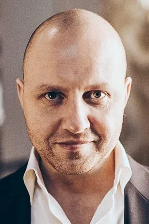  Mikhail Petrenko photo