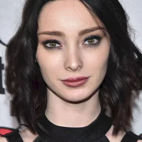 Photo star : Emma Dumont
