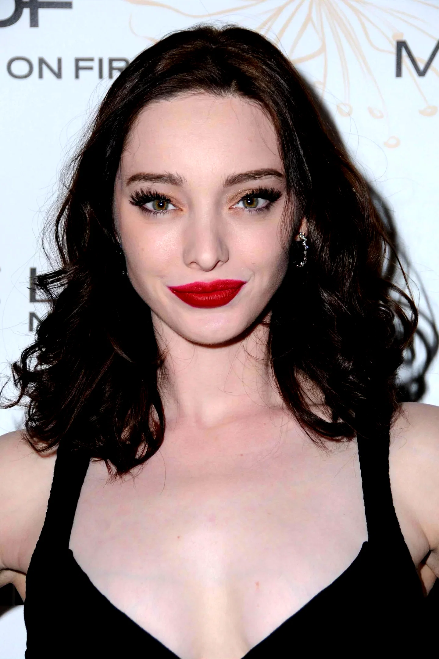 Emma Dumont