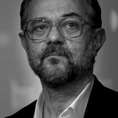  Alireza Sanifar