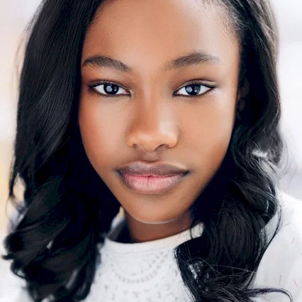  Demi Singleton