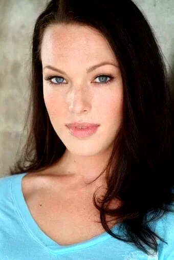 Erin Cummings