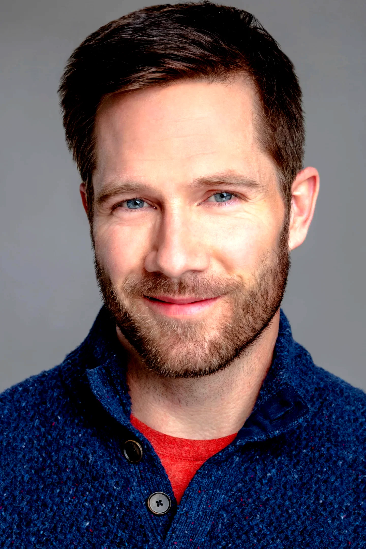 Luke MacFarlane