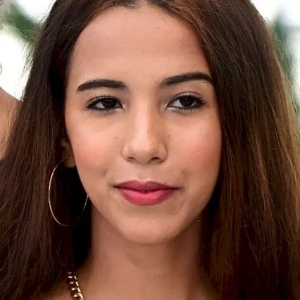  Nouhaila Arif