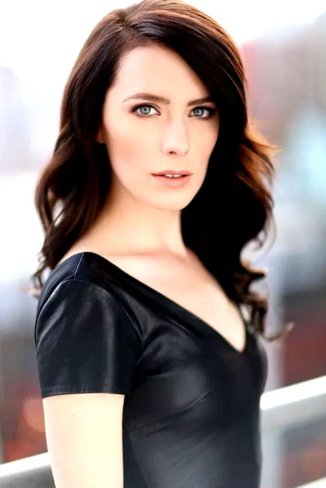  Amanda McEwan