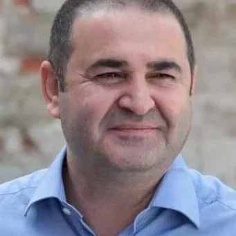 Safak Sezer