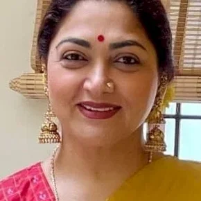 Photo star :  Khushboo