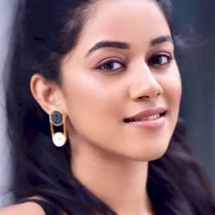  Mirnalini Ravi