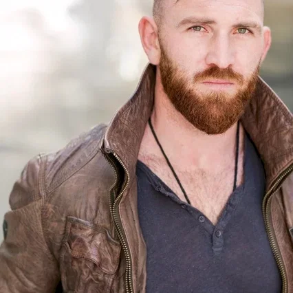  Devan Long