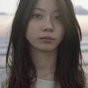 Photo star :  SUMIRE