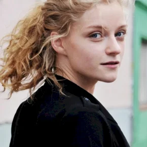 Photo star :  Lara Feith