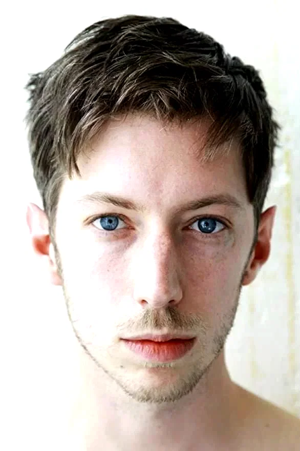 Max Mauff
