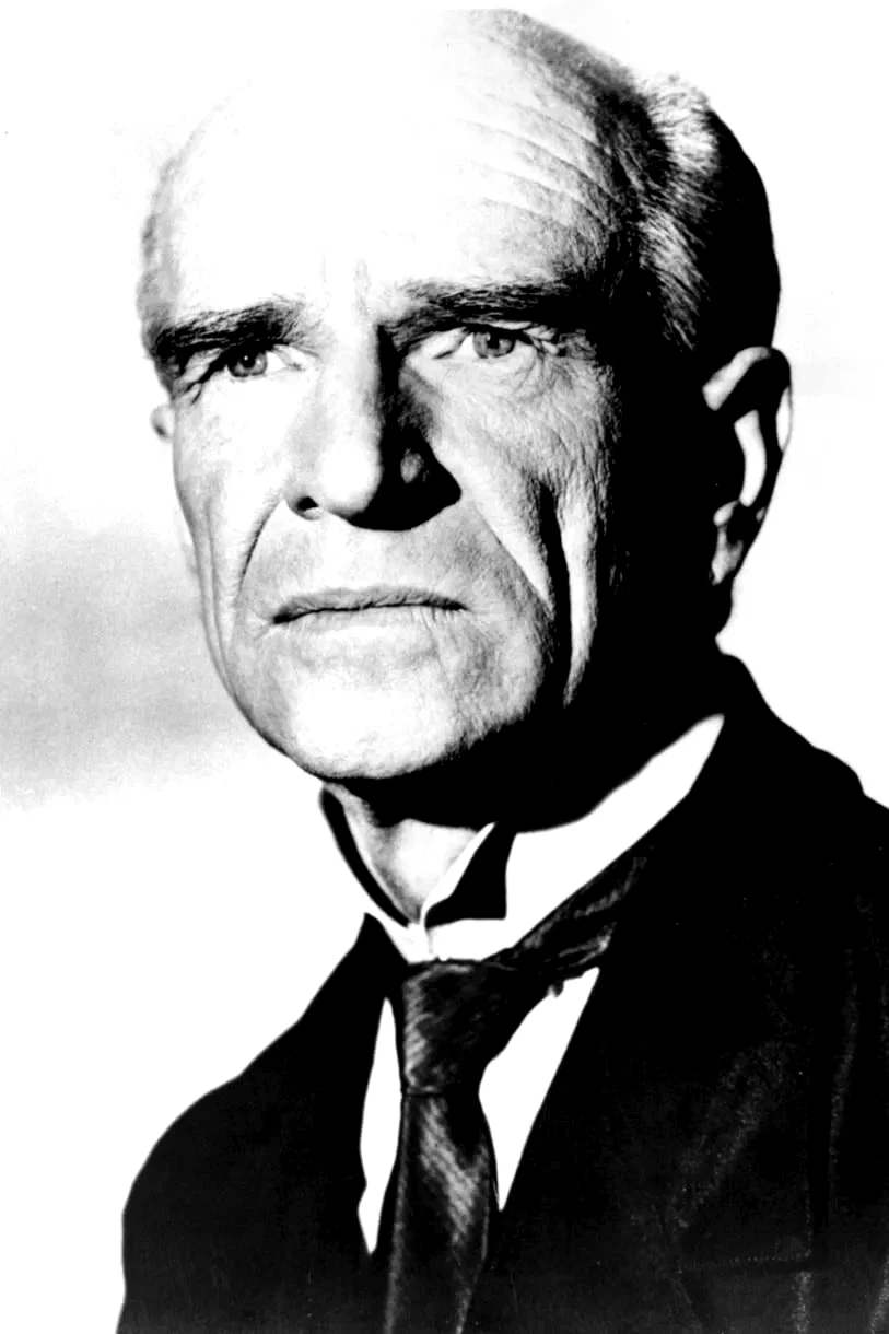 Ian Wolfe