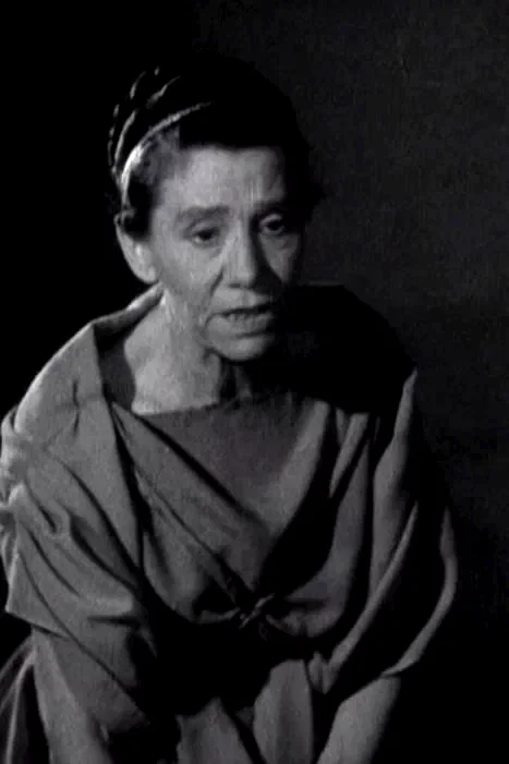  Margaret McWade