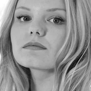 Photo star :  Maria Dragus