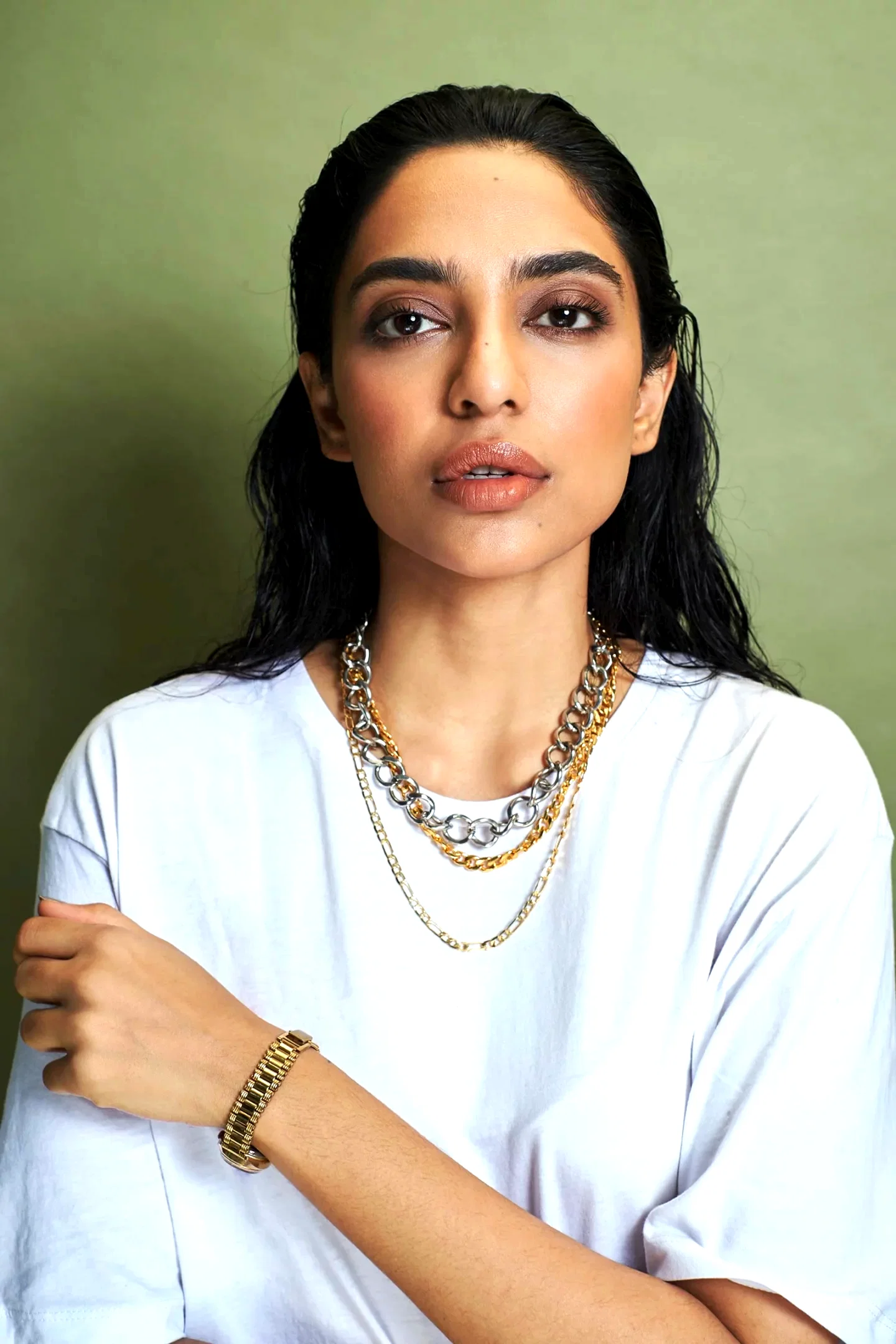 Sobhita  Dhulipala