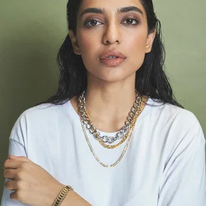 Photo star : Sobhita  Dhulipala