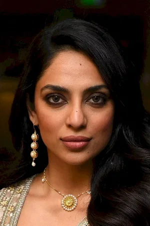 Sobhita  Dhulipala photo