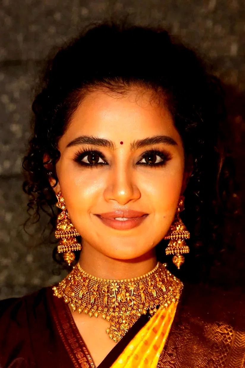  Anupama Parameswaran