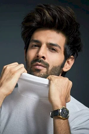  Kartik Aaryan