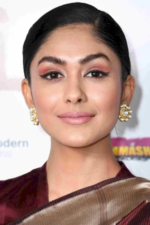  Mrunal Thakur photo