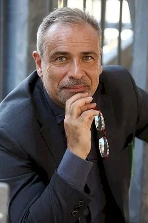  Enzo De Caro photo