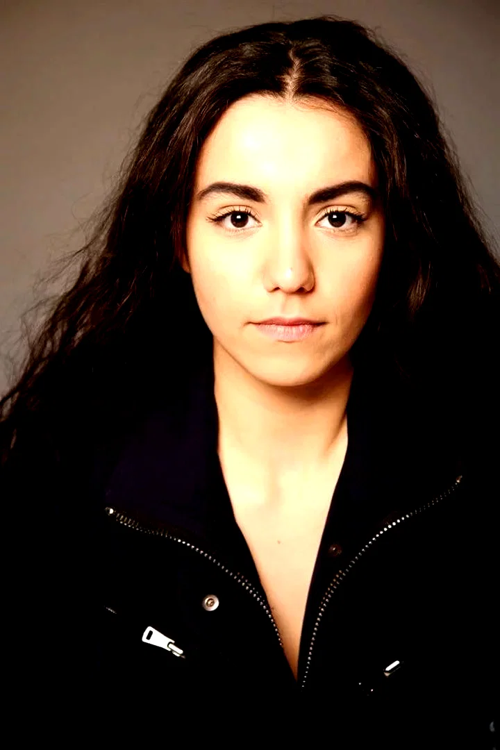  Lina El Arabi