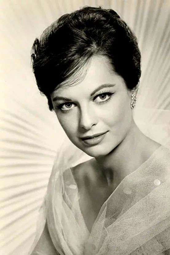  Joyce Taylor