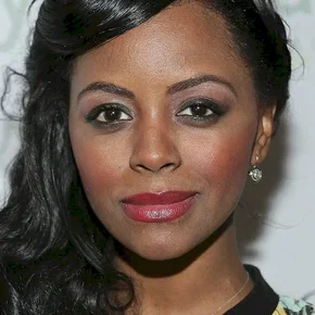 Photo star :  Krystal Joy Brown