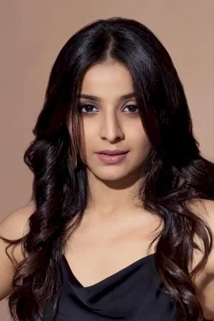  Mahima Makwana