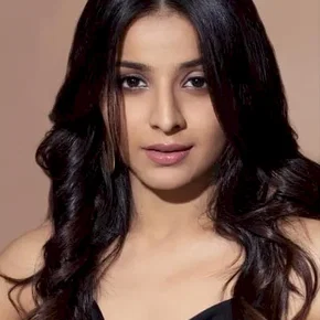 Photo star :  Mahima Makwana