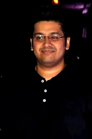  Milap Zaveri