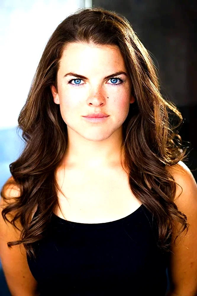 Madeline Lee
