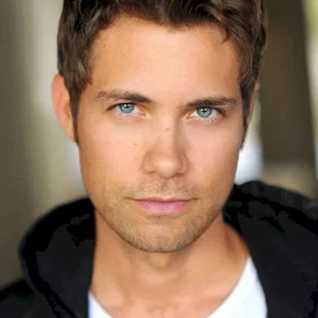 Photo star : Drew Seeley