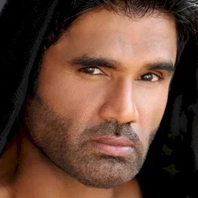 Photo star : Sunil Shetty