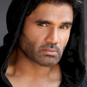 Photo star : Sunil Shetty