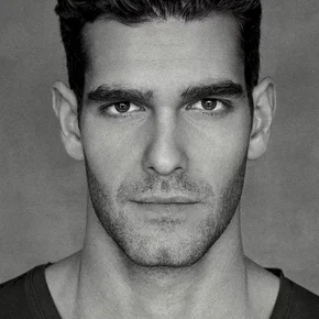 Photo star :  Dino Kelly