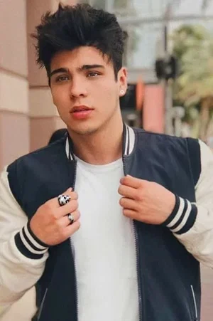  Sebastián Villalobos photo