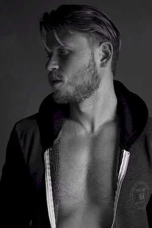  Aaron Schwartz