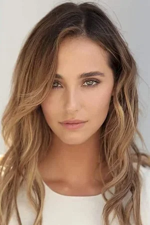  Lorynn York