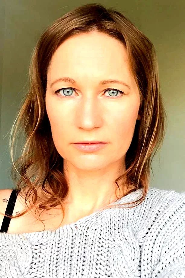  Ruth Horrocks