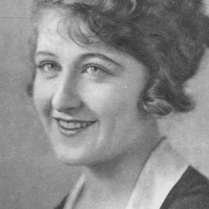  Ruth Clifford