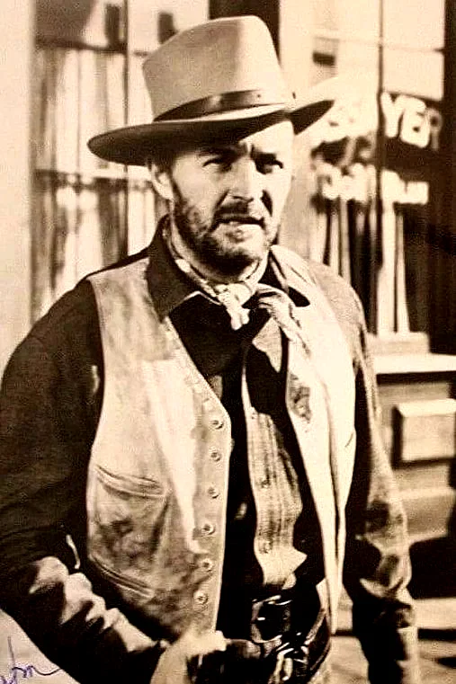  Gregg Barton
