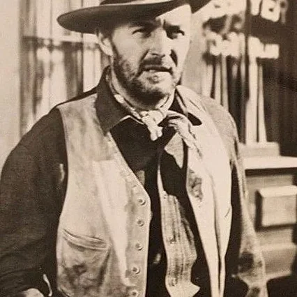  Gregg Barton